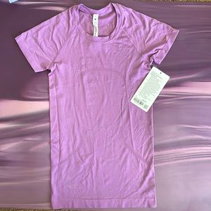 NWT Lululemon Swiftly Tech Short Sleeve Shirt Size 2